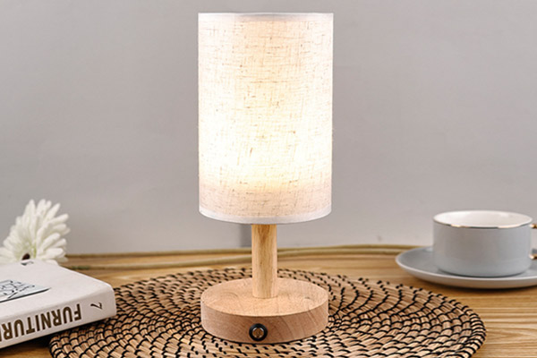 Nordic solid wood fabric USB desk lamp